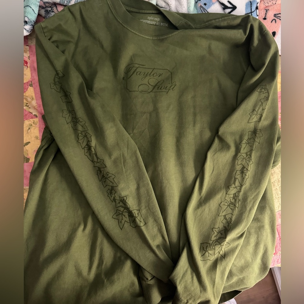 Taylor Swift Evermore ‘ivy’ shirt
